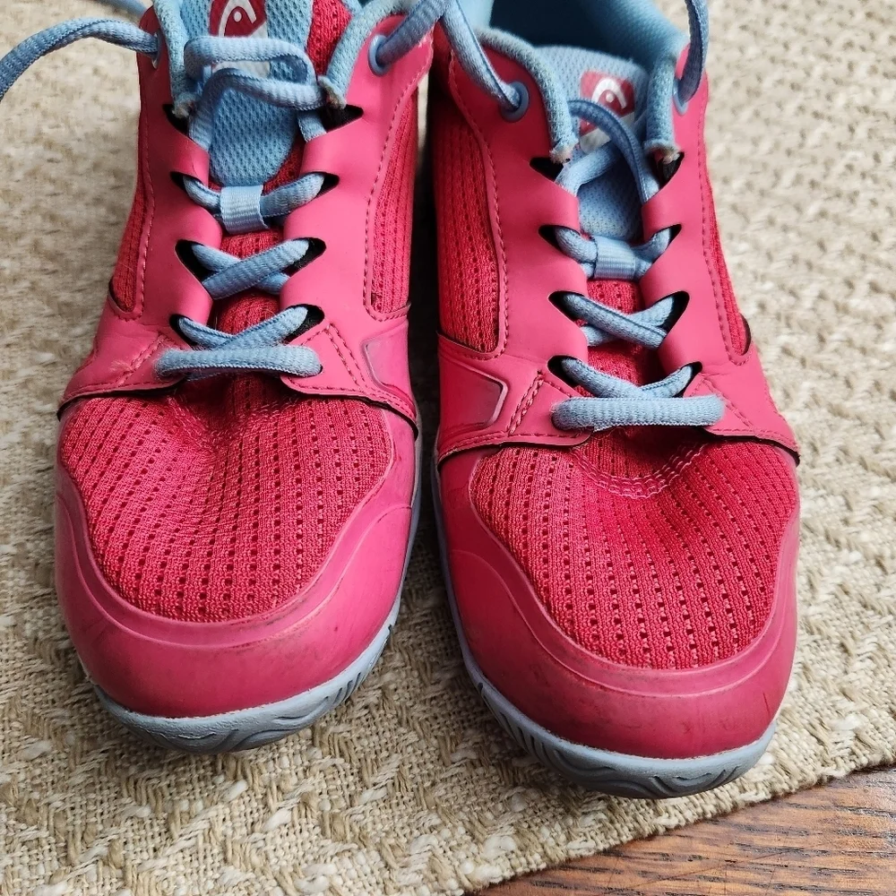 Girls Head tennis sneakers size 5.5